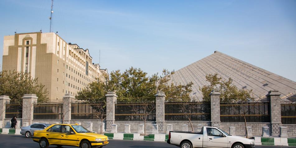 سمساری در بهارستان